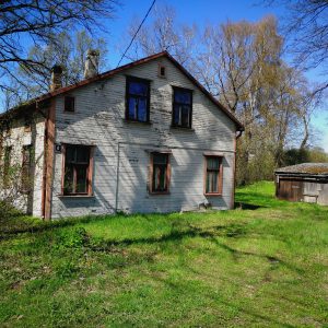 Māja ar zemi, Paltmales iela 8, Rīga